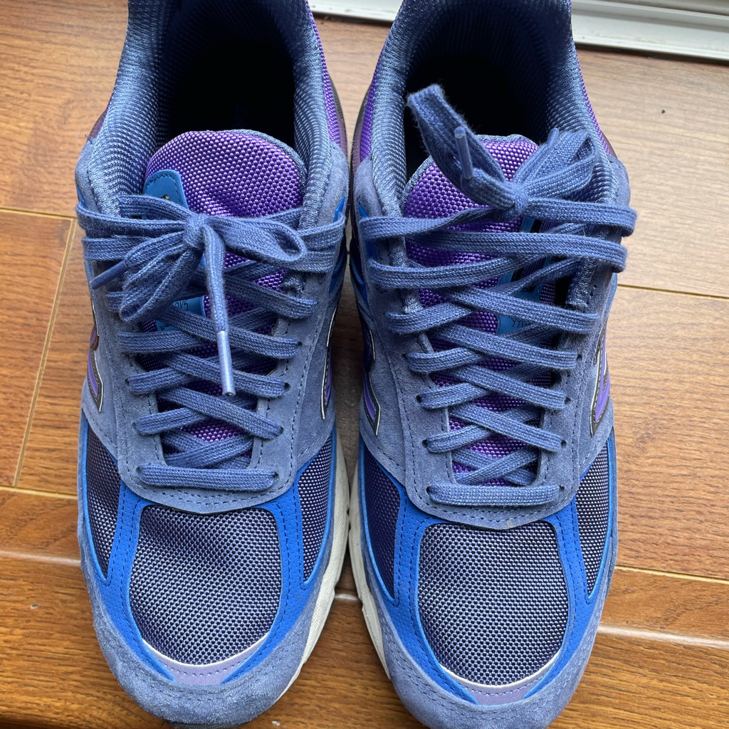 New Balance 990 V5 Trail Woman’s 9.5
